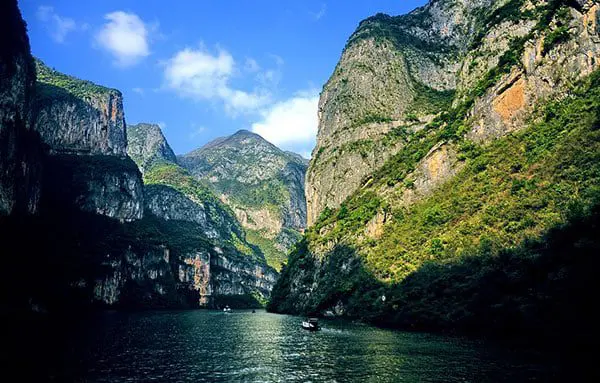 Wanna tick off the best bits of China? Then this tour is ESSENTIAL... 21 ngzte