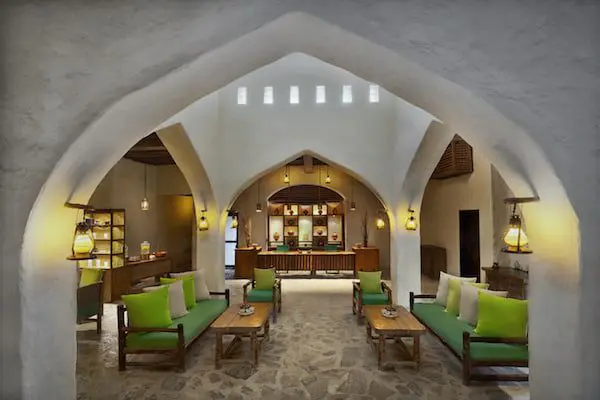 Spa_Reception2_[6832-ORIGINAL]