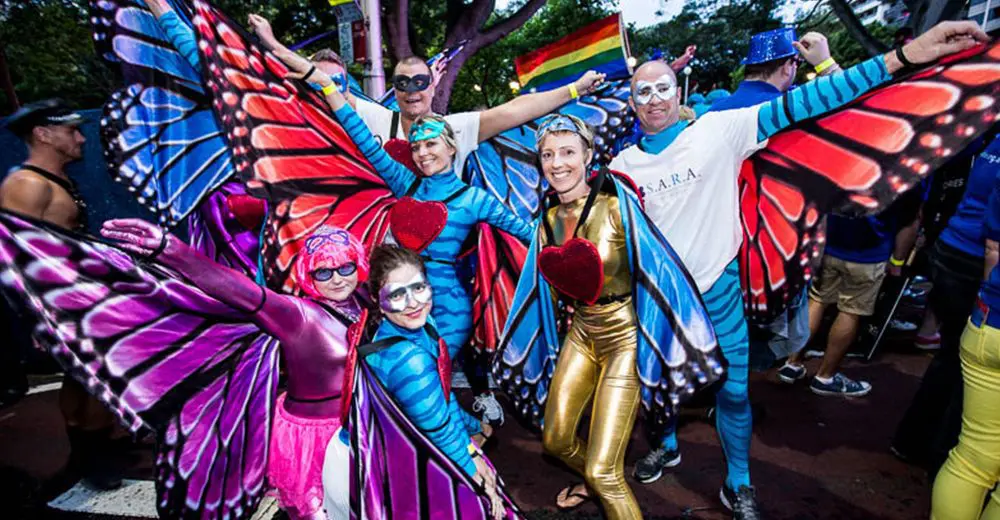 Mon 13 Oct: 10 things you need to know today