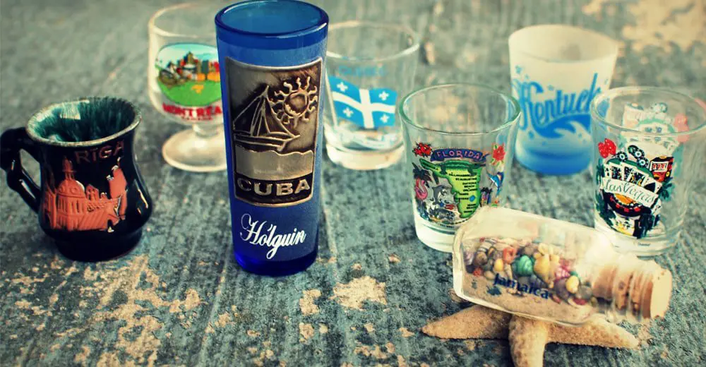 The Evolution of Souvenirs