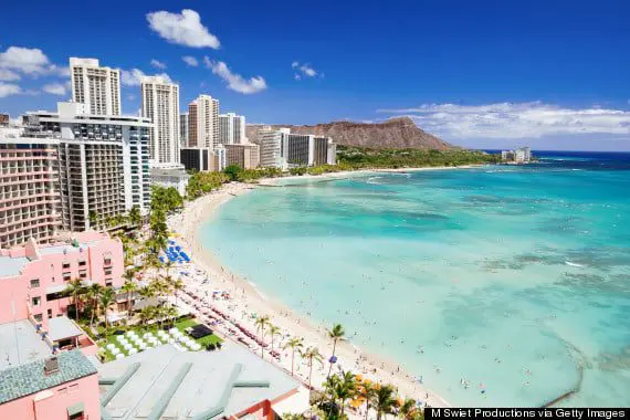 Qantas & Jetstar to fly Qantas Holidays' Global Achievers to Hawaii 8 Honolulu_KarryOn