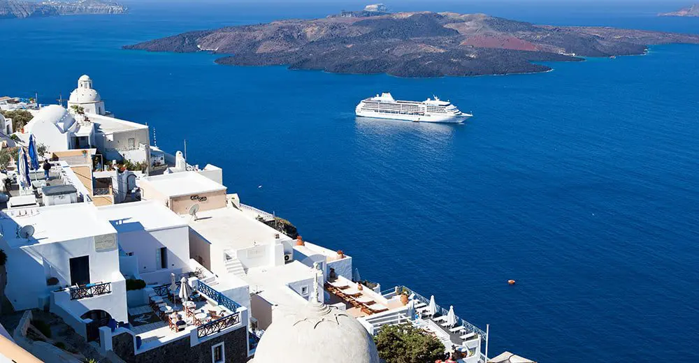 Agents set sail on an Adventure Cruise with APT