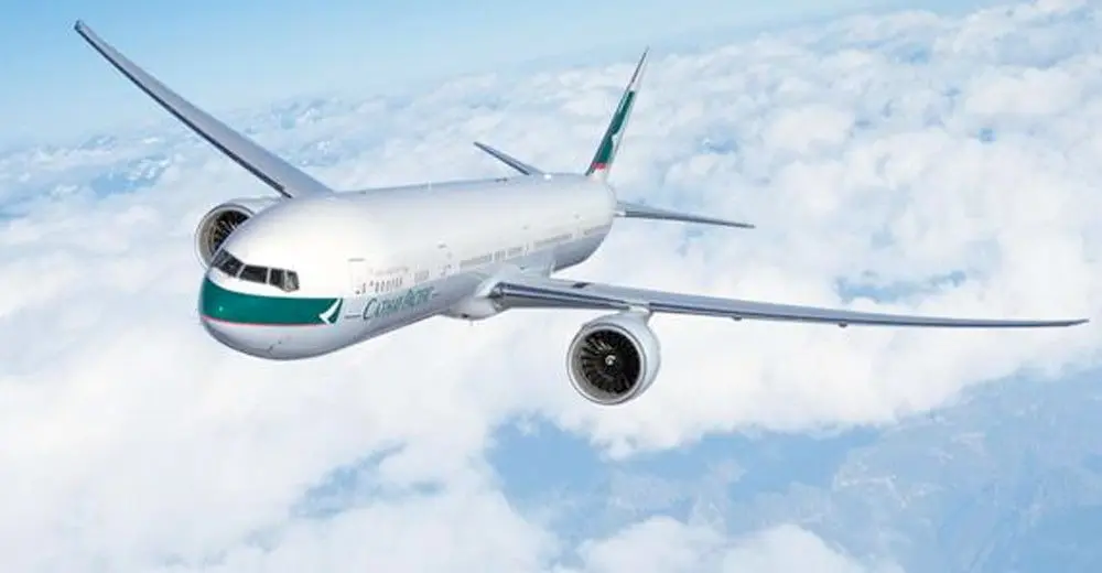 Hello Sydney! Cathay 777 arrives