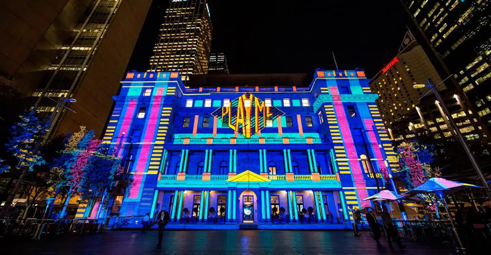 Vivid lights to return in 2015 