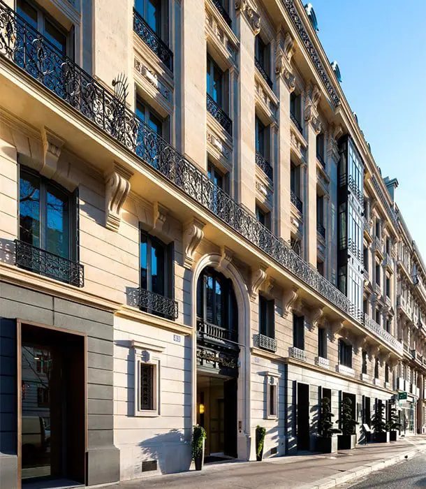2. Citadines Suites Arc de Triomphe Paris_facade