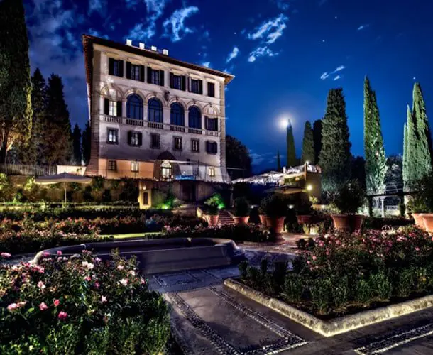 Top 6 proposal packages 21 3. Il Salvatione