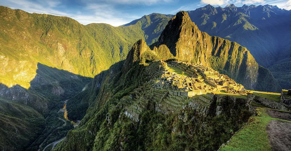 Agents prepare for Peruvian getaway