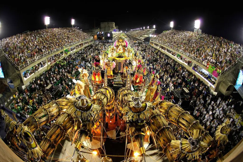 Get your dancing shoes on, the Rio Carnival starts today! 26 Rio-Carnival-The-Greatest-Carnival-On-The-Planet_6