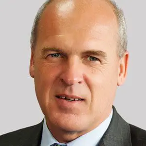 Who are this week's industry movers & shakers 24 Stefan