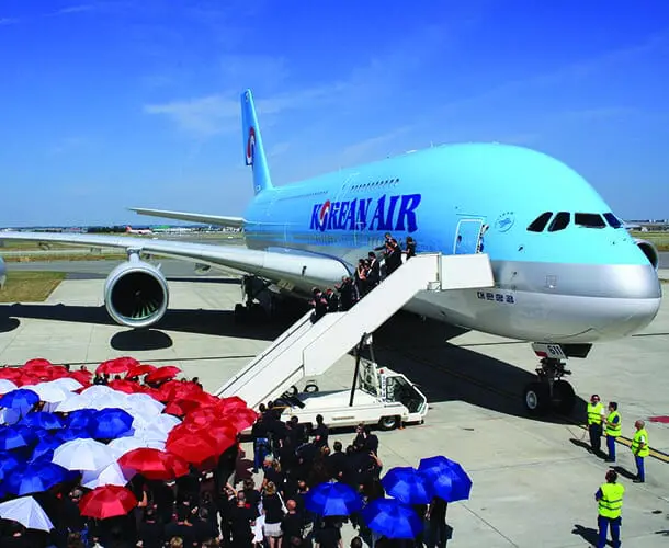 Korean Air: now and then 24 Victoria middle 7