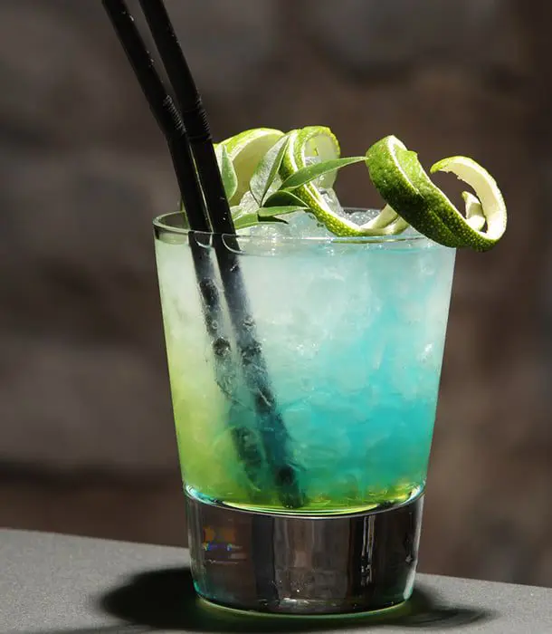 Discover Japan's opulent bars 7 bars middel 7