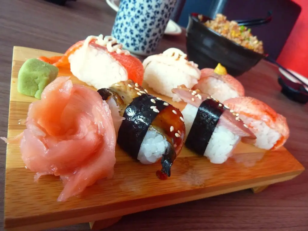 You’ve been eating sushi wrong! 16 gari