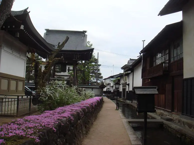 Japan's Second Golden Route - North 11 oldtown