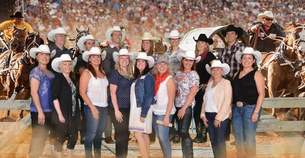 HeeYa!! Herd of agents gather for Alberta 