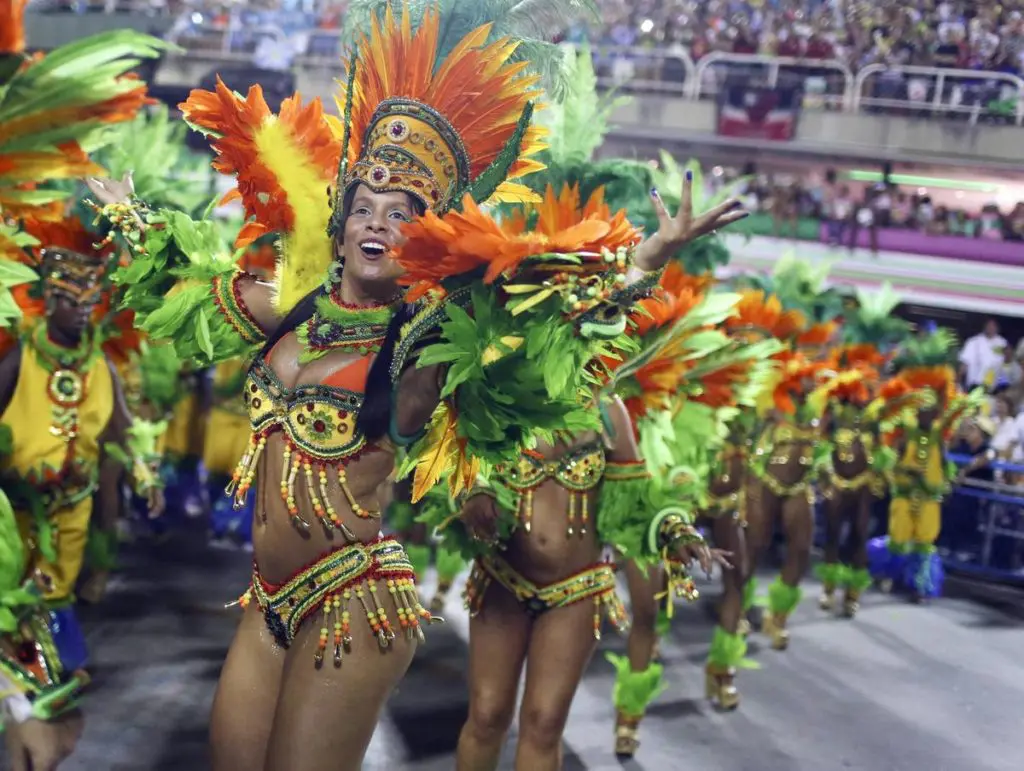 Get your dancing shoes on, the Rio Carnival starts today! 32 samba
