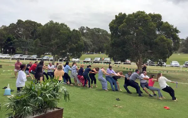 Mon 23 Feb: 10 travel stories you need to know today 34 tug o war