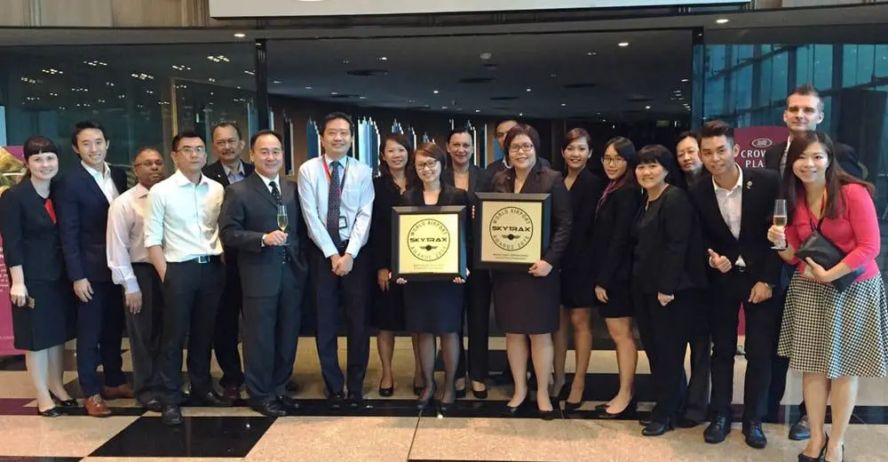 7 best airport hotels in the world 