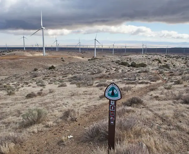 The Pacific Crest Trail Guide 17 Crest Trail 2