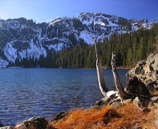 The Pacific Crest Trail Guide 18 Crest Trail 3