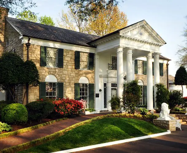10 things you never knew you could do at Graceland 40 Elvis 7
