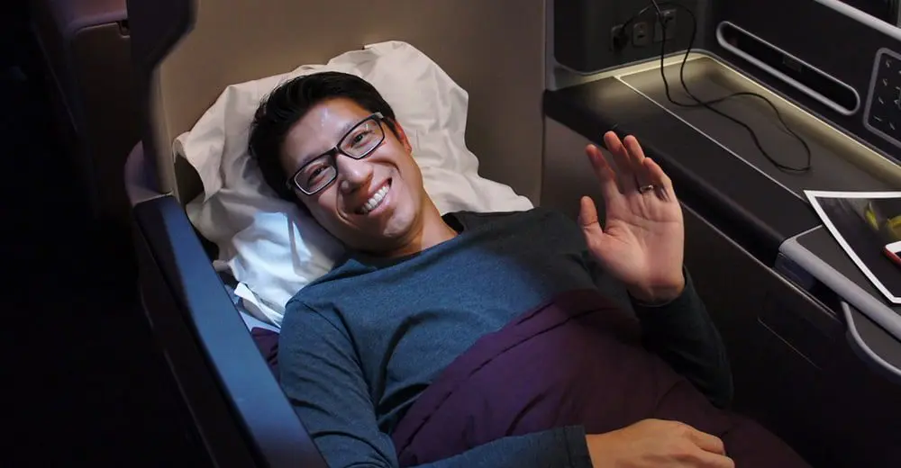 Review: Qantas A330 new Business Suite