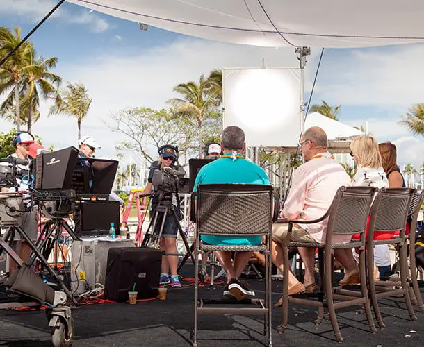 Sunrise goes live from Hawaii 5 Hawaii middle 3