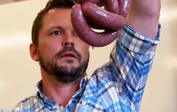 Building up an appetite for travel Down Under 4 Jimmy explores the different culinary experiences Australia has on offer.