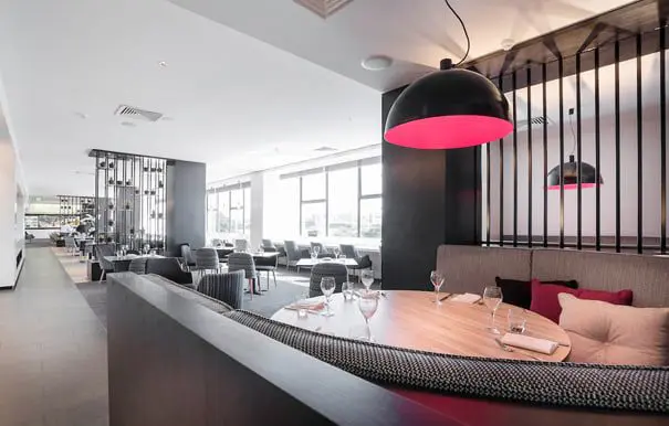 Wed 25 Mar: 10 travel news stories you need to know today 32 Mercure Brisbane restaurant