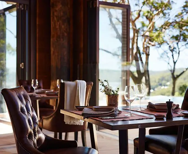 Pretty Beach House middle 2