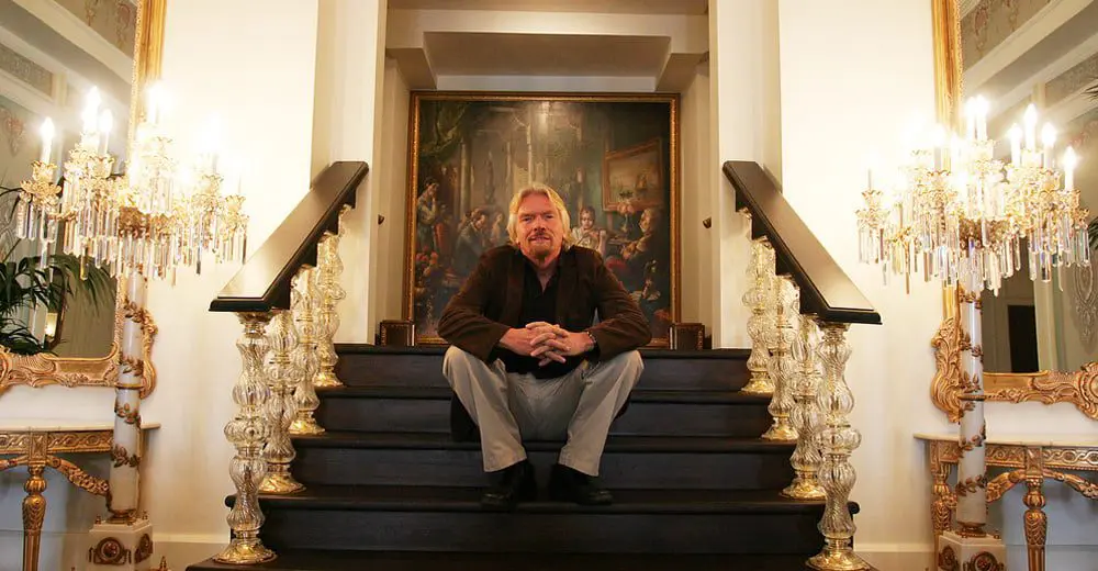 Cruise battle: Ex Norwegian exec sues Branson  