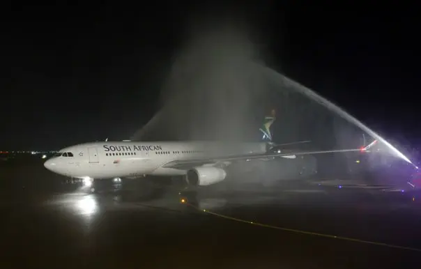 Tues 31 Mar: 10 travel news stories you need to know today 38 South African Airways arrives at Abu Dhabi Airport