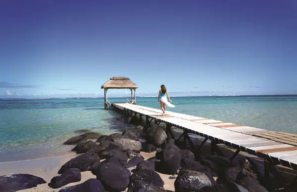 Travel deals Outriggers first anniversary packages