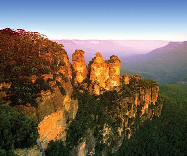 Check out a dazzling choice of luxury offerings in Australia! 22 lux7