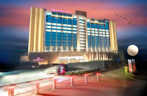 Crowne Plaza IHG