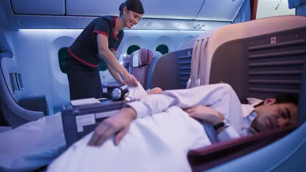 4 reasons to book clients on LAN's new 787 to Sydney 19 LAN quiet flying