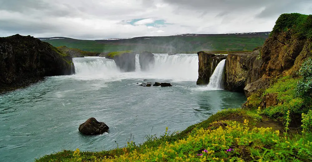 GoT fans can walk in the TV series scenes