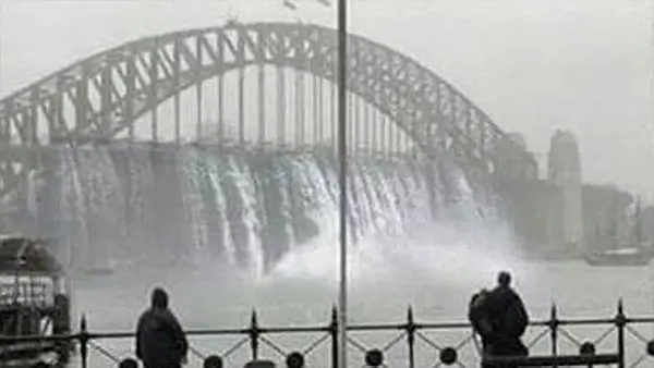 The Sydney Storm images that fooled the world 3 Who needs the Niagara Falls when you have the Harbour Bridge? Picture: Todd Lopez @Creative_Order/Twitter Source: Twitter