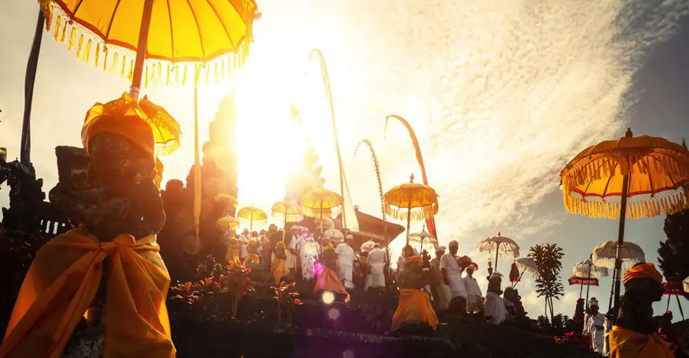 Qantas to the rescue – Bali flights resume 8 Bali