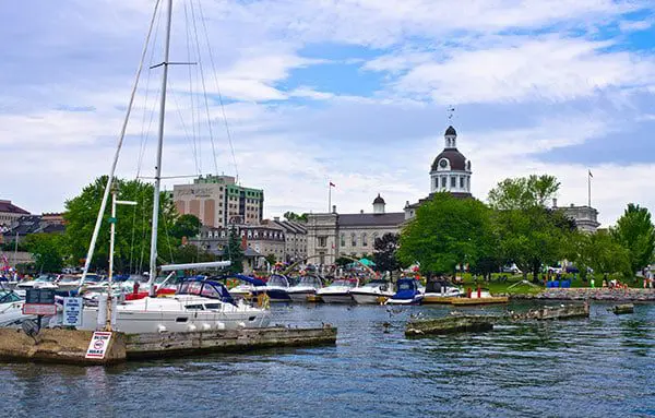 5 compelling reasons why you should captain your own cruise in Canada STAT! 23 leboat2