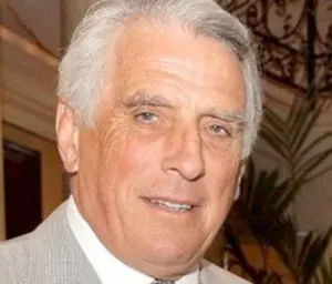 Who were this week's travel industry movers & shakers? 20 travel industry Simon Cooper 2
