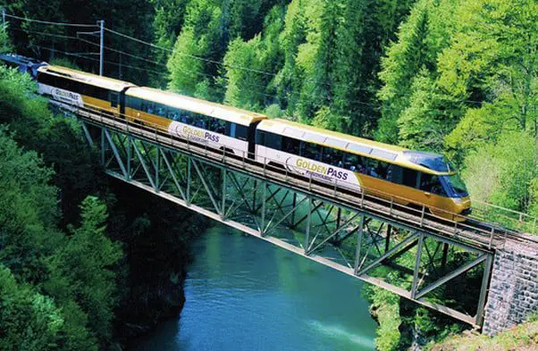Thurs 18 Jun: 10 travel news stories you need to know today 6 Swiss train