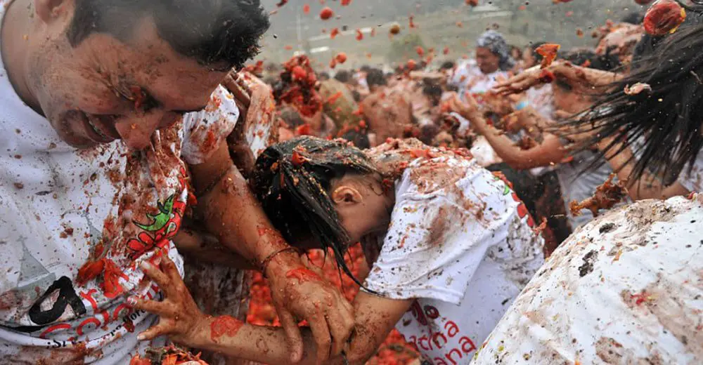 Messy Tomatina is back