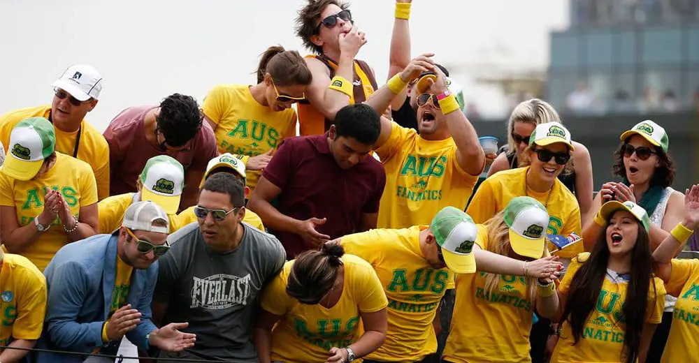 10 travel commandments for Aussie sports fanatics