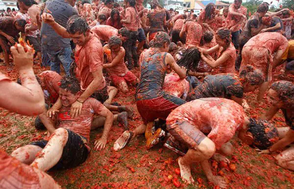 Messy Tomatina is back 2 post2