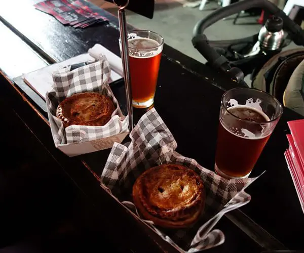 Food Review: beer and pie à la goat 24 3