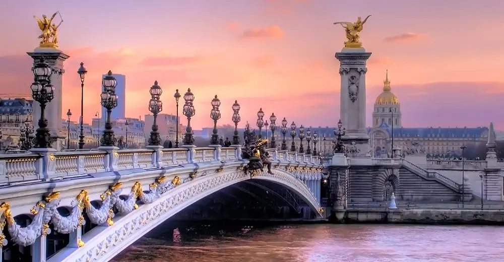 11 Most-pinned places on earth