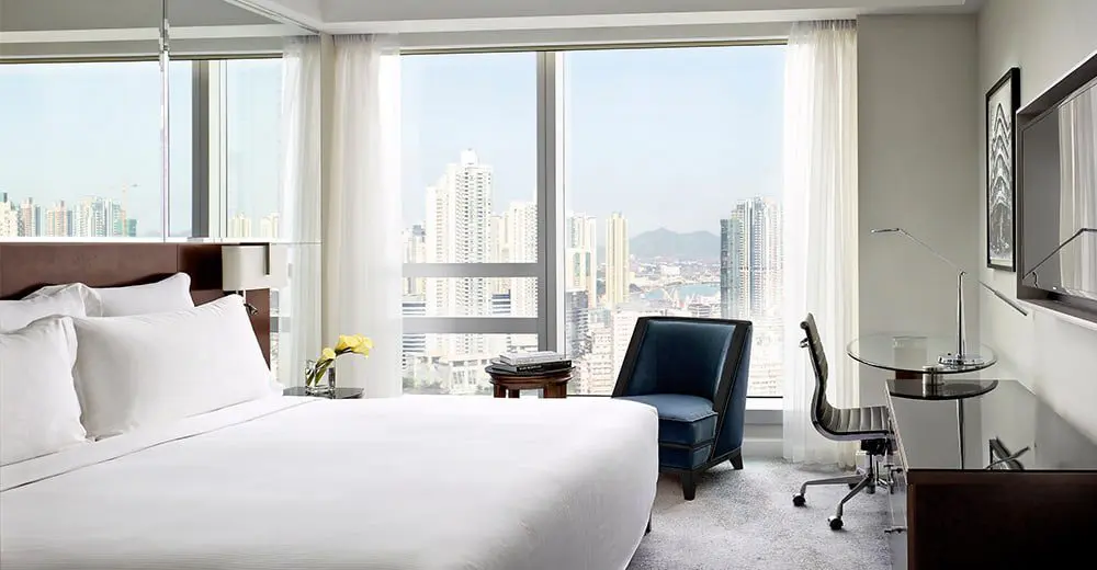 Langham's new handy smartphone