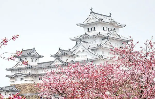 GO SOUTH IN JAPAN AND BE AMAZED BY ITS CHARM, NATURE AND DIVERSITY 30 j22 2