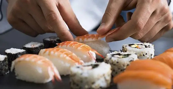 BEYOND THE TASTE: ICONIC JAPANESE DISHES THAT DEMAND TO BE DEVOURED 38 5 Sushi