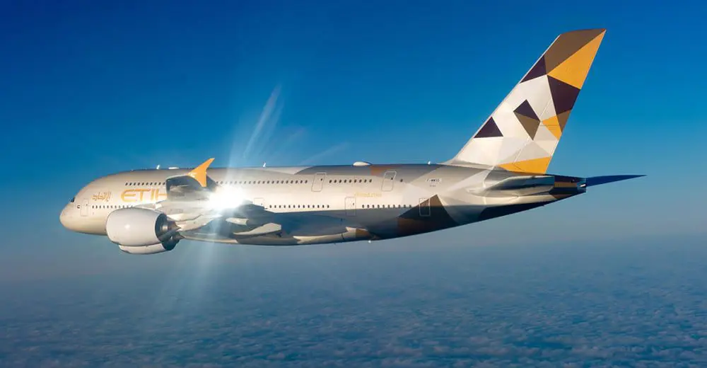 Etihad takes pilots to the sky